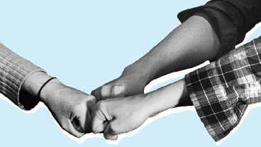 Boks Illustratie van drie armen die elkaar een boks geven