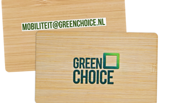 De Greenchoice laadpas, met het e-mailadres mobiliteit@greenchoice.nl op de achterkant